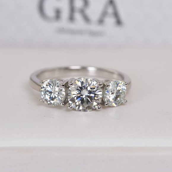 Certified 2.0ct 3 Stone Brilliant Cut Moissanite Engagement Ring - Picture 5 of 9